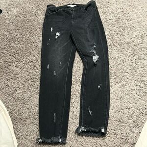 Women’s distressed black Kancan jeans size 7